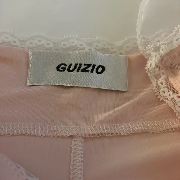 GUIZIO Dainty Light Pink Camisole - Picture 9 of 11
